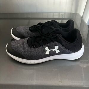 Womens under armour shoes